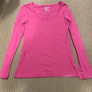 Long Sleeve New Balance Tee Size Small